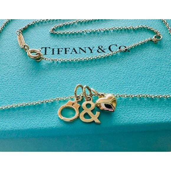 Tiffany & Co Naughty/Nice Pendent Necklace in 18k Yellow Gold, 16-18" - Picture 2 of 6